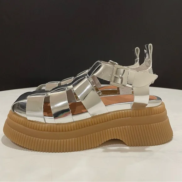 【送料&関税込】Ganni Silver Platform Sandals P00790379.jpg